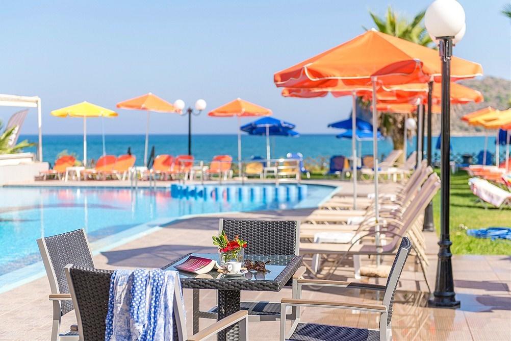 Coral Beach Hotel เอเจีย มารีนา เนีย ไกโดนเนียส ภายนอก รูปภาพ