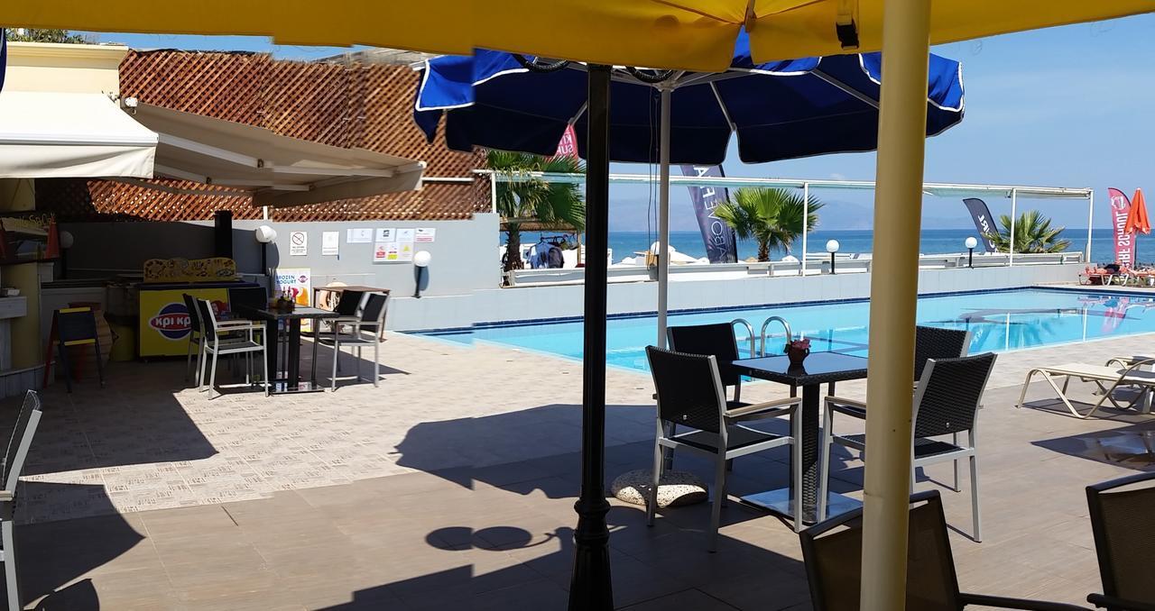 Coral Beach Hotel เอเจีย มารีนา เนีย ไกโดนเนียส ภายนอก รูปภาพ